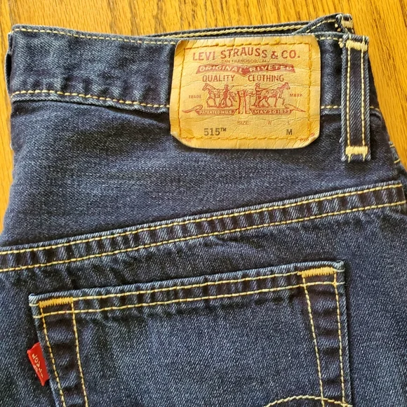 Levis 515 Nouveau boot jeans. Low-rise aize 4. - Picture 2 of 9